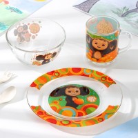 Набор посуды «Чебурашка», 3 предмета: тарелка,миска, кружка, в подарочной упаковке, стекло: Цвет: Набор посуды из прочного стекла с любимым героем «Чебурашка» - это идеальный выбор для вашего ребёнка.</p>В этом наборе есть все необходимое для сервировки: тарелка, салатник и кружка. Каждый предмет выполнен в ярких цветах, которые будут создавать настроение вашему малышу.</p>
: ND PLAY
: Россия
