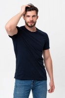 Футболка - темно-синий №Н-11772: <div>Базовая мужская футболка из 100% натурального хлопка. Футболка прямого кроя с оптимальной плотностью на любой сезон. Хорошо сидит на фигуре, комбинируются с любой повседневной одеждой. Представлена в трех базовых цветах: серый, темно-синий, черный. Идеально как подарок на любой праздник.<div>
<p>Цена указана за 1 штуку.</p>
<p><strong>Минимальный заказ 1 штука.</strong></p>
<p><strong>Цвета и рисунки в ассортименте.</strong></p>
</div>
					

					</div>