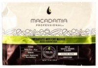 Macadamia weightless moisture маска увлажняющая для тонких волос 30 мл: Сочетает в себе эксклюзивный PRO OIL COMPLEX и масла грецкого ореха, кокоса, витамина Е, которые обеспечивают гладкость, защиту от пушистости и спутывания.
Гидролизированный кератин, коллаген, витамин А питают и кондиционируют сухие поврежденные волосы, делая их сильными. Реконструирует поврежденные волосы.
Создает как внутреннюю, так и поверхностную защиту от УФ-лучей и других агрессивных воздействий.
Обеспечивает глубокое увлажнение, возвращает волосам мягкость и эластичность без утяжеления. Обладает длительным кондиционирующим эффектом.
Преимущества
*	не утяжеляет тонкие волосы;
*	восстанавливает структуру волос;
*	возвращает эластичность и блеск;
*	облегчает расчесывание;
*	контролирует пушистость;
*	защищает от УФ-лучей и других агрессивных воздействий.
Активные компоненты
*	Запатентованный PRO OIL СOMPLEX — смесь ценных масел макадамии и арганы;
*	Масло грецкого ореха;
*	Масло кокоса;
*	Витамины Е и А;
*	Коллаген.
Купить средства MACADAMIA PROFESSIONAL Вы можете в нашем интернет-магазине https://profmagazin.ru/
Способ применения
Нанесите небольшое количество маски по всей длине волос, отступив от прикорневой зоны. Оставьте для воздействия на 7-10 минут. Смойте большим количеством воды. Используйте 1 раз в неделю.
Для более интенсивного восстановления экстремально поврежденных волос добавьте в маску Уход восстанавливающий с маслом арганы и макадамии (1-2 нажатия помпы). Смешайте на ладони или в миске и нанесите на волосы. Используйте шапочку для душа и дополнительное тепло. Оставьте для воздействия на 15 минут. Смойте большим количеством воды.