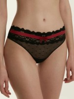 Трусы женские FLIRT TP6126: Торговая марка: Conte Lingerie_x000D_
_x000D_
Изящное, выразительное и немного провокационное белье Flirt создано из романтичного цветочного кружева и сетчатого полотна в мелкий горошек. В качестве декора используются тонкие ленты из эластичной органзы и воздушные бантики, которые подчеркивают торжественность серии и создают кокетливый образ.
• tanga
• низкая линия талии
• нижние срезы обработаны плоским швом
• цветочное кружево и сетчатое полотно в мелкий горошек
• декор из эластичной органзы и воздушного бантика
• изящное, выразительное и немного провокационное белье.
Состав: полиамид 79%, эластан 21%, подкладка ластовицы - хлопок 100%