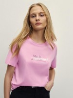 футболка женская розовый: Цвет: https://optom-brend.ru/futbolka-zhenskaja-rozovyjj-4123522417-290-161
Все характеристики: L: 570 Р
XL: 570 Р
РАЗМЕР: L; XL
ZARINA

Описание:
 Состав: 100% хлопок