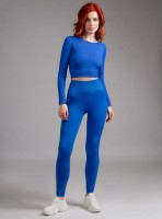 3200TDJ Женские брюки: Цвет: 3200TDJ
INDEFINI

Описание:
 Женские брюки-леггинсы от торговой марки Индефини. Брюки-леггинсы из полиамида, синего цвета, облегающие, на мягкой резинке, с высокой посадкой. Состав:  92% полиамид 8% эластан