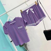 Пижама 1718823-3: Материал: лапша
Цвет: фиолетовый