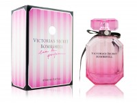 VICTORIA'S SECRET BOMBSHELL, Edp, 100 ml: Цвет: https://www.kosmetichca.ru/product/4877/
Для девушки, обожающей сенсации и не боящейся оказаться в эпицентре событий, жизнь которой наполнена ошеломительными приключениями и головокружительными новостями, знаменитый бренд Victoria’s Secret создал невероятный аромат Bombshell («Бомба»). Эти духи вышли в свет в 2010 году, и примерить его на себя решится лишь особа, полностью уверенная в себе. Такие леди всегда испытывают повышенный интерес к своей особе, а их появление на публике – всегда феерия! Девушка, выбирающая подобный аромат, просто не сможет остаться незамеченной, ведь она такая – одна.