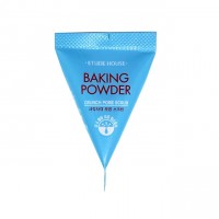 Скраб для лица Baking Powder Crunch Pore Scrub 1 шт.: Цвет: https://www.kosmetichca.ru/product/skrab-dlya-litsa-baking-powder-crunch-pore-scrub-1-sht/
Скраб для глубокой очистки кожи лица. Умывания не всегда бывает достаточно для очищения кожи; в порах скапливается пыль, смешивается там с кожным салом и образует благоприятную среду для расселения и развития бактерий. Это воспаляет кожу и является предпосылкой для возникновения акне. Для очистки пор требуется сильное средство с пилинговым эффектом. Скраб очищает поры кожи, сужает их, нормализует выработку кожного сала и устраняет чёрные точки. Фруктовые кислоты в составе скраба отшелушивают ороговевшие чешуйки кожи, стимулируя рост новых клеток. После пилинга кожа становится более гладкой. Экстракт мяты успокаивает и тонизирует кожу, придавая ей свежесть и приятный аромат. Оливковое масло в составе скраба смягчает кожу и питает её витамином Е, необходимым для здоровья и блеска Вашей кожи. Скраб упакован в пакетики, что позволяет точно определять объём средства для разового использования и хранить остальной скраб в герметичной упаковке. Кроме того, его удобно брать с собой в дорогу, что позволит не прерывать уход за лицом в любых условиях. Скраб — сильнодействующее средство, и применять его следует не чаще 1-2 раз в неделю. Применение: нанести небольшое количество средства на влажную кожу лица, распределить массирующими движениями. Особое внимание уделить Т-зоне. Смыть тёплой водой. Завершающим этапом использовать уходовый крем.