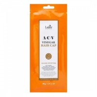 Lador Маска-шапочка для волос / ACV Vinegar Hair Cap, 30 г: Цвет: https://kristaller.pro/catalog/product/lador_maska_shapochka_dlya_volos_acv_vinegar_hair_cap_30_g/
Штрих-код: 8809273160174
Артикул: 17943
Бренд: Lador
Бренд-код: 0174
Срок годности (мес.): 36
Страна бренда: Южная Корея
Страна изготовитель: Южная Корея
Кол-во в упаковке: 1 шт.
Температурный режим: Хранение и транспортировка при t не ниже 0°C
Наличие: В наличии
Lador ACV Vinegar Hair Cap Маска-шапочка для волос с яблочным уксусом. Одновременный уход за волосами и кожей головы! Преимущества использования Маска с оптимальным рH уровнем тщательно очищает кожу головы и придает волосам блеск, питает и смягчает повреждённые волосы. Оптимальный рH уровень: балансирует уровень pН волос и кожи головы благодаря кислотному ингредиенту — яблочному уксусу в составе, а также защищает волосы от повреждений. Очищение кожи головы: маска в форме шапочки способствует эффективному очищению кожи головы и волос. Яблочный уксус и экстракт яблока очищают кожу головы от остатков косметических средств и дарят ощущение свежести. Блеск: экстракт корня императы цилиндрической, полученный в процессе ферментации, богат питательными протеинами, поэтому он питает и смягчает волосы, а также придает им блеск. Маска нормализует водно-липидный баланс волос, придавая объём и естественный блеск. Способ применения После мытья волос промокните их полотенцем. Соберите волосы на макушке, а затем возьмите маску и оберните ее вокруг головы таким образом, чтобы она полностью покрывала волосы. Удалите бумажную наклейку с маски, отрегулируйте положение маски, чтобы она хорошо держалась на голове, и зафиксируйте клеящуюся часть маски. Аккуратно помассируйте голову, чтобы питательные вещества маски впитались в волосы, удалите маску через 10-15 минут и тщательно ополосните волосы теплой водой.