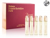 Подарочный набор Maison Francis Kurkdjian Baccarat Rouge 540 Extrait 5x11 ml: Цвет: https://www.kosmetichca.ru/product/podarochnyy-nabor-maison-francis-kurkdjian-baccarat-rouge-540-extrait-5x11-ml/
Парфюмерный набор Maison Francis Kurkdjian Baccarat Rouge 540 Extrait De Parfum унисекс 5 в 1 Baccarat Rouge 540 Extrait De Parfum – элитные духи с восточно-цветочным ароматом для женщин и мужчин, созданные в 2017 году знаменитым парфюмером Френсисом Куркиджаном для французского парфюмерного бренда Francis Kurkdjian. Совершенный чарующий аромат Baccarat Rouge 540 Extrait De Parfum для современных женщин – гурманов нишевой парфюмерии, насыщен драгоценными эфирными маслами высочайшего качества, который струится изысканными оттенками белых цветов и свежих сочных фруктов, прекрасно освежая и ярко оттеняя образ успешной и гламурной модной женщины. Интенсивный страстный парфюм открывается изящными зелеными ореховыми оттенками горького миндаля и пряными восточными специевыми нотами теплого солнечного шафрана, которые плавно смешиваются с древесными смолистыми сливочно-хвойными оттенками белого кедра и изысканными цветочными нотами белых нежных лепестков жасмина, насыщающих «сердце» ароматической композиции. Чувственный мускусный шлейф парфюма Francis Kurkdjian Baccarat Rouge 540 Extrait De Parfum гармонично дополнен терпкими древесными нотами и тонким запахом амбры, который придает всей композиции акцент свежего соленого морского воздуха.