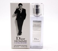 Dior Homme Cologne pour homme: Цвет: http://parfume-optom.ru/magazin/product/dior-homme-cologne-pour-homme
