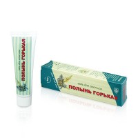 Полынь горькая гель для стоп ног, 50 г: Цвет: https://fitosila.ru/product/polyn-gorkaa-gel-dla-stop-nog-50-g
Гель для ног "Полынь горькая" – эффективное дезодорирующее средство, обладающее выраженными бактерицидными и фунгицидными свойствами. Может использоваться в составе комплексного лечения при грибковых поражениях стоп. Гель устраняет неприятный запах, снижает потливость, способствует заживлению трещин, удалению мозолей и натоптышей. Отлично подходит для предупреждения грибкового заражения при посещении бассейна или сауны.
Экстракт полыни горькой составляет основу геля для ног, что объясняется его фунгицидными и бактерицидными свойствами. При наружном применении экстракт оказывает также противовоспалительное, болеутоляющее, ранозаживляющее и успокаивающее действие.
Камфора – вещество, сходное по свойствам с экстрактом полыни. Кроме того, камфора оказывает охлаждающее и антисептическое воздействие, что способствует снятию зуда и раздражения, как при грибковом поражении, так и при других заболеваниях кожи. Кроме того, камфора снимает ощущение усталости и застоя, способствуя восстановлению кожи ног после длительного пребывания в обуви.
Эфирное масло мяты содержит важное вещество – ментол, благодаря чему оно обеспечивает сужение пор кожи, нормализации сальных желез, сохранению нормального водно-солевого баланса. Превосходно снимает усталость, устраняет воспаление и зуд, оказывает бактерицидное воздействие