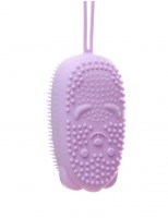 Щетка силиконовая Bubbles Bath Brush: Цвет: https://www.kosmetichca.ru/product/shchetka-silikonovaya-bubbles-bath-brush/
Быстро-вспенивающаяся силиконовая щетка для ванной Bubbles Bath Brush.Силиконовая мочалка для душа удобная и гигиеничная альтернатива привычным мочалкам и губкам, подходящая как для детей, так и для взрослых. Массажная щетка позволяет мягко массировать тело. Наружная часть мочалки. Эта силиконовая щетка изготовлена из высококачественного мягкого силиконового резинового материала и технологии, безопасный, удобный, износостойкий и прочный. Он может эффективно удалять из тела во время купания или массажа и поддерживать чистоту и порядок тела. Кисть для красоты, подходящая для человеческого тела, легкая и компактная, легко удерживается и может быть массажирована или помыта в течение длительного времени. Дизайн шнурка делает щетку для душа безопасной и стабильной на руке, простой в использовании, более подходит для удаления пятен, массаж частиц Чистка по дому, автоматическое вспенивание при натирании, легко моется, нужно только мыть водой. Размеры: 12 см * 5,5 см * 6,5 см.