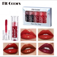 Набор жидких тинтов Fit Colors Liquid Lip Stamp 5шт: Цвет: https://www.kosmetichca.ru/product/nabor-zhidkikh-tintov-fit-colors-liquid-lip-stamp-5sht/
Придаст вашим губам яркий, естественный оттенок,который не растекается,не оставляет следов на посуде и одежде, не смазывается при поцелуях. Держится более 8 часов. Не сушит кожу и абсолютно не ощущается на губах. Только яркий цвет и приятный аромат. Способ применения: 1. Нанесите тинт 2.Спустя несколько секунд после нанесения жидкая текстура тинта высыхает превращаясь в приятное полупрозрачное покрытие 3.Можно снять излишки салфеткой.