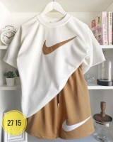 Двойка Nike: https://vk.com/vivamodasad?w=wall-178248951_56285
Размеры 44 46 48 50 52 54