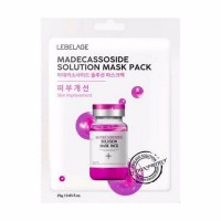 Lebelage Тканевая маска с мадекассосидом / Madecassoside Solution Mask Pack, 25 г: Цвет: https://kristaller.pro/catalog/product/lebelage_tkanevaya_maska_s_madekassosidom_madecassoside_solution_mask_pack_25_g/
Бренд: Lebelage
Бренд-код: 5681
Срок годности (мес.): 36
Страна бренда: Южная Корея
Страна изготовитель: Южная Корея
Объем: 25 г
Кол-во в упаковке: 1 шт.
Штрих-код: 8809446655681
Снимает воспаление и покраснение кожи, склонной к акне Обеспечивает охлаждающий и увлажняющий эффект, очищая, охлаждая и увлажняя кожу. Он также омолаживает кожный барьер и предотвращает прорывы. Его преимущество в том, что он может использоваться даже на чувствительной коже и обладает разглаживающим эффектом. Способ применения Достаньте из упаковки и плотно приложите к очищенному, увлажнённому лицу. Подождите 10-20 минут и снимите. Дайте впитаться эссенции, мягкими похлопывающими движениями.