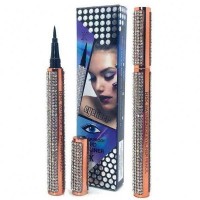 Подводка для глаз RPK Eyeliner pencil: Цвет: https://www.kosmetichca.ru/product/podvodka-dlya-glaz-rpk-eyeliner-pencil/
Подводка для глаз RPK Eyeliner pencilУдобная эргономичная форма, доставит максимальный комфорт при использовании, так как великолепно сидит в руке.Подводка представляет фломастер глубокого черного цвета. Кончик подводки позволяет наносить тушь как тонкими так и более широкими линиями, всё зависит от Вашего желания.Благодаря особой формуле в составе, тушь устойчива к влаге, высоким температурам и стиранию. Ваш макияж с легкостью продержится весь день!