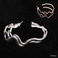 Серьги / SL551 /уп 12/золото/серебро: Цвет: https://galeontrade.ru/catalog/bizhuteriya/sergi_1/40995/
Код: 705496; Материал: Металл; Прямые поставки?Товары поставляемые напрямую от производителя: Да