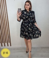 Платье: https://vk.com/vivamodasad?w=wall-178248951_54342
Размер 50-52 54-56 58-60