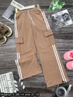 : Цвет: https://vk.com/photo-211100476_457256171
женские брюки 
 хорошее качество 
 42-44-46-48_50 
Ткань Двухнитка