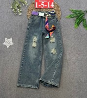 Джинсы: Цвет: https://vk.com/photo-198651429_457309215
с ремнем 
 Размеры; 134,140,146,152,158,164 рост 
 В размер идут  
 Хороший качество джинсы 
 Пр-во Китай
