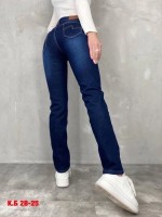 Джинсы: Цвет: https://vk.com/photo-128729577_457276718
джинсы Американка 
С мехом 
Материал стрейч 
В размер 
Размер 40,42,44
Тц корпус Б 2В-25