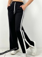 : Цвет: https://vk.com/photo-211100476_457256488
женские брюки 
 хорошо качество 
 42-44-46-48_50 -52
Ткань Двухнитка
