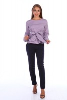 Блуза Верона - Ф: Состав:  Рубашечная ткань (50%хлопок, 50% п/Э)
Изысканная, модная женская блузка в расцветке фиолетовая клетка с широкими рукавами и большим бантом, который можно завязывать, как спереди, так и на спине.