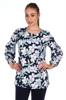 Блуза Мишель - Ц: Состав:  Масло с начесом
Модная женская блузка свободного кроя с широкими рукавами и округлым вырезом горловины.  Расцветка крупные цветы на темно-синем фоне.