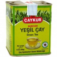 CAYKUR BURCUM "БУРДЖУМ" Зелёный чай 100 гр с бергамотом: Зелёный турецкий чай с бергамотом CAYKUR BURCUM выращивается в древнем городе Ризе в Турции. Заваривать чай Ризе - значит погружаться в жизнь, с каждым глатком чая CAYKUR BURCUM вы получите уникальное наслаждение. Зелёный чай дает бодрость и тонизирующее действие, а бергамот при этом продлевает эффект и слегка его смягчает, делает менее агрессивным. В составе чая большое количество антиоксидантов, экстракт зеленого чая предотвращает старение кожи и защищает ее от ультрафиолетового облучения. Также в зеленом чае содержится фтор, поэтому полоскание зубов и десен зеленым чаем является профилактическим средством от кариеса.

Знаменитый Турецкий чай Чайкур изготавливается из высоко-качественных сортов чая Черноморского региона Турции.

- Для сохранения аромата и вкуса кипяток должен быть без накипи.
- Вкус будет в самый раз, если расчитать на стакан кипятка одну ложку зеленого чая.
- Дайте чаю настояться 3-4 минуты.
- Насладитесь чаем CAYKUR в течении 30 минут и повторите процесс заварки от начала.
              
Вес (нетто)
                    100 г.
Энергетическая ценность (калорийность) 100 г. продукта
                    0,8 кКалл
Пищевая ценность 100 г. продукта
                    углеводы: 0,19 г. 
Ингредиенты
                    зеленый чай, натуральный аромат бергамота
Страна производство
                    Турция
Производитель
                    CAYKUR
Адрес производство
                    100 YIL PAKETLEME FABRIKASI ISLAMPASA MAHALLESI/RIZE/TURKIYE
Производственные стандарты 
                    TS EN ISO 9001 - TS EN ISO 22000
Условия хранения
                    Хранит в сухом, прохладном месте в дали от посторонних запахов.
Халяль Сертификат 
                    Да