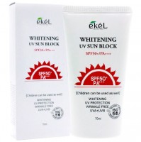 Крем для лица солнцезащитный осветляющий - Whitening UV sun block SPF 50, 70мл: Солнцезащитный крем с отбеливающим эффектом не только надежно защитит вашу кожу от вредного воздействия солнца, но и будет ухаживать за ней весь день.Защитный фактор SPF 50+/PA+++ отражает ультрафиолетовые лучи, препятствует образованию пигментации и преждевременному старению кожи.