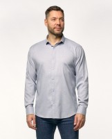 Рубашка HOB Z1001: Цвет: http://xn--80abzqel.xn--p1ai/catalog/rubashki/rubashka-hob-z1001/
Мужская рубашка приталенного кроя с длинным рукавом, застегивается на кнопки и верхнюю пуговицу. Выполнена из легкой, комфортной к телу ткани. Модель органично сочетается как с формальным костюмом, так и с джинсами.
Состав: 75% хлопок, 20% бамбук, 5% спандекс.
Страна производитель: КНР.
Сезон: Демисезон - Лето.