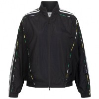 adidas Originals Floral Piping Woven Women Track Jacket H15823: Цвет: https://www.sportspar.com/adidas-originals-floral-piping-woven-women-track-jacket-h15823
Brand: adidas Material: 100% polyamide (recycled) Brand logo as a patch on the left chest classic adidas stripes on the shoulders and sleeves stand-up collar continuous two-way zipper Parley Ocean Plastic® - Recycled polyester from plastic waste from beaches and coastal areas two side pockets with hidden zips elastic, ribbed hem and cuffs contrasting details loose fit pleasant wearing comfort NEW, with tags &amp; original packaging