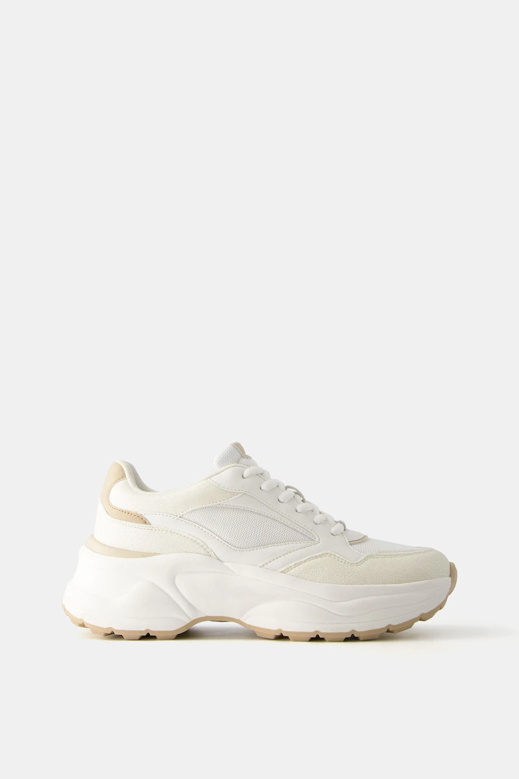 Обувь Bershka: Цвет: https://www.bershka.com/de/kombinierte-sneaker-mit-netzstoff-c0p150608402.html?colorId=001
