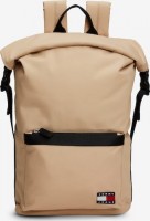 Tommy Jeans: http://aboutyou.de/p/tommy-jeans/rucksack-essential-15618299