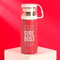 Термос Girl Boss, 350 мл, сохраняет тепло 8 ч: Цвет: Идеальный аксессуар для активных пользователей и любителей горячих напитков.Особенности термоса:– Корпус изготовлен из высококачественной нержавеющей стали, которая защищает содержимое от внешних воздействий, а также сохраняет вкус напитка неизменным.– Крышка-чашка выполнена из безопасного для пищевых продуктов пластика.– Термос оснащен завинчивающейся пробкой, предотвращающей протекания жидкости.– Оптимальный объем - 350 мл - не займет много места. Подойдет как для повседневного использования, так и для активного отдыха.– Сохраняет температуру от 6 до 8 часов.– Отлично подойдет в качестве подарка близким.Не рекомендуем мыть в посудомоечной машине и нагревать в микроволновой печи.Срок службы не ограничен.
: SVOBODA VOLI
: Китай
