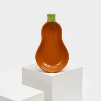 Тарелка керамическая "Тыква", глубокая, темно-оранжевая, 25,5 см, 1 сорт, Иран: Цвет: Керамическая тарелка данной серии - идеальное решение для красивой подачи блюд.<h3>Она имеет ряд преимуществ:</h3><ul><li>выполнена из высококачественной керамики, что обеспечивает прочность и долговечность;керамика является экологически чистым материалом, не содержит вредных веществ;легко моется;форма тарелки позволяет красиво оформить блюда и сделать подачу более привлекательной.</li></ul>
