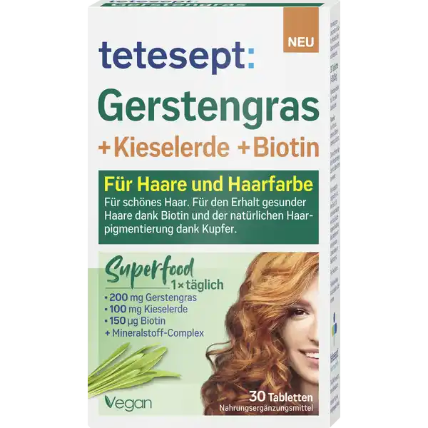 tetesept Gerstengras + Kieselerde + Biotin: Цвет: https://www.rossmann.de/de/gesundheit-tetesept-gerstengras--kieselerde--biotin/p/4008491103558
Produktbeschreibung und details fr Haare und Haarfarbe fr den Erhalt gesunder Haare dank Biotin und der natrlichen Haarpigmentierung dank Kupfer x tglich mg Gerstengras mg Kieselerde g Biotin  MineralstoffComplex Lebensmittelunternehmer Name Merz Consumer Care GmbH Adresse Eckenheimer Landstrae   Frankfurt am Main wwwteteseptde Rechtlich vorgeschriebene Produktbezeichnung Nahrungsergnzungsmittel mit Biotin Mineralstoffen Gerstengrasextrakt und Kieselerde Zutaten Fllstoff Mikrokristalline Cellulose Maltodextrinhaltiger Gerstengrasextrakt  Kieselerde  EisenII Citrat Trennmittel Talkum berzugsmittel Polyvinylalkohol Zinkoxid Maltodextrin Trennmittel Magnesiumsalz der Speisefettsure Farbstoff Eisenoxid gelb berzugsmittel Hydroxypropylcellulose Feuchthaltemittel Glycerol KupferII Sulfat Anhydrat Trennmittel Siliciumdioxid Farbstoff Calciumcarbonat Eisenoxid schwarz Brilliantblau Indigokarmin DBiotin Natriumselenat Nhrwerte Durchschnittliche Nhrwertangaben pro  Portion Tagesdosis Tagesdosis Referenzwert Anteil der Referenzwerte fr die tgliche Zufuhr gem Europischer Lebensmittelinformationsverordnung LMIV NRV  Nutrient Reference Value NRV Eisen  mg   Zink  mg   Kupfer  mg   Selen  g   Biotin  g   Anwendung und Gebrauch x tglich  Tablette mit ausreichend Flssigkeit unzerkaut verzehren Wir empfehlen die Einnahme zu einer Mahlzeit Die empfohlene tgliche Verzehrsmenge darf nicht berschritten werden Fr Erwachsene Gebrauch Aufbewahrung und Verwendung Aufbewahrungs und Verwendungsbedingungen Vor Hitze und direkter Lichteinstrahlung schtzen Fr kleine Kinder unzugnglich aufbewahren Warnhinweise und wichtige Hinweise Warnhinweise Nahrungsergnzungsmittel sind kein Ersatz fr eine abwechslungsreiche und ausgewogene Ernhrung die zusammen mit einer gesunden Lebensweise von Bedeutung ist Die empfohlene tgliche Verzehrsmenge darf nicht berschritten werden Fr kleine Kinder unzugnglich aufbewahren