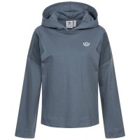 adidas Originals Trefoil Cropped Women Satin Hoody FU3856: Цвет: https://www.sportspar.com/adidas-originals-trefoil-cropped-women-satin-hoody-fu3856
Brand: adidas Materials: 100%cotton Use: 100% polyester (recycled) Brand logo embroidered on the left chest classic adidas stripes on the shoulders Long-sleeved With a hoodie further cuffs cut shorter (Crop Top) straight hem loose fit pleasant wearing comfort NEW, with tags &amp; original packaging