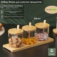 Набор банок стеклянных для сыпучих продуктов на бамбуковой подставке BellaTenero «Эко», 3 предмета: 330 мл: Цвет: Набор банок для сыпучих продуктов BellaTenero «Эко» – яркий и практичный экземпляр функциональной посуды. Набор отлично подойдёт для хранения любых сухих продуктов: вы сможете пересыпать в неё кофе, чай, крупы, специи и многое другое. У каждой банки есть своя ложка и крышка, а весь набор дополнен бамбуковой подставкой для удобства. Ёмкости для хранения могут стать элегантным предметом сервировки стола. Практичный набор впишется в любой интерьер.</p>
: BellaTenero
: Китай
