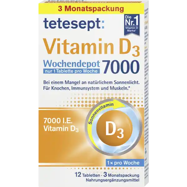 tetesept Vitamin D3 7000 Wochendepot Tabletten: Цвет: https://www.rossmann.de/de/gesundheit-tetesept-vitamin-d3-7000-wochendepot-tabletten/p/4008491276276
Produktbeschreibung und details Vitamin D wird vom Krper berwiegend selbst gebildet  allerdings nur unter der Einwirkung von Sonnenlicht Laut der Nationalen Verzehrsstudie  sind jedoch  der Frauen und  der Mnner nicht ausreichend mit Vitamin D versorgt tetesept Vitamin D  Wochendepot nutzt die Fhigkeit des Krpers Vitamin D zu speichern Dank der Wochendosierung wird der Krper so fr  Tage versorgt  mit nur einer Tablette pro Woche tetesept Vitamin D  Wochendepot enthlt  IE gentspricht einer Tagesdosis von g hochdosiertes Vitamin D Vitamin D ist wichtig fr das Gleichgewicht der Krperfunktionen und trgt bei zur Erhaltung normaler Knochen ampamp Zhne zu einer normalen Funktion des Immunsystems und zum Erhalt einer normalen Muskelfunktion  Monatspackung  Sonnenvitamin D nur  Tablette pro Woche bei einem Mangel an natrlichem Sonnenlicht fr Knochen Immunsystem und Muskeln Wirkung wissenschaftlich besttigt Lebensmittelunternehmer Name Merz Consumer Care GmbH Adresse Eckenheimer Landstrae   Frankfurt am Main wwwteteseptde Rechtlich vorgeschriebene Produktbezeichnung Nahrungsergnzungsmittel mit Vitamin D Zutaten Fllstoff Mikrokristalline Cellulose Maltodextrin Strke Fllstoff Hydroxypropylmethylcellulose Saccharose Trennmittel Magnesiumsalze der Speisefettsuren berzugsmittel Hydroxypropylcellulose Farbstoff Titandioxid Trennmittel Talkum l pflanzlich Kokosnuss Trennmittel Speisefettsuren Cholecalciferol Vitamin D  Farbstoff Eisenoxid gelb Nhrwerte Durchschnittliche Nhrwertangaben pro  Portion  Tablette NRV Vitamin D  g   Anwendung und Gebrauch  wchentlich  Tablette verzehren Gebrauch Aufbewahrung und Verwendung Aufbewahrungs und Verwendungsbedingungen Nicht ber C aufbewahren Fr kleine Kinder unzugnglich aufbewahren Warnhinweise und wichtige Hinweise Warnhinweise Die empfohlene tgliche Verzehrsmenge darf nicht berschritten werden Es kann eine leicht abfhrende Wirkung auftreten Fr Erwachsene Zustzlich Keine weiteren Vitamin D haltigen Prparate verzehren Nahrungsergnzungsmittel sind kein Ersatz fr eine abwechslungsreiche und ausgewogene Ernhrung die zusammen mit einer gesunden Lebensweise von Bedeutung ist
