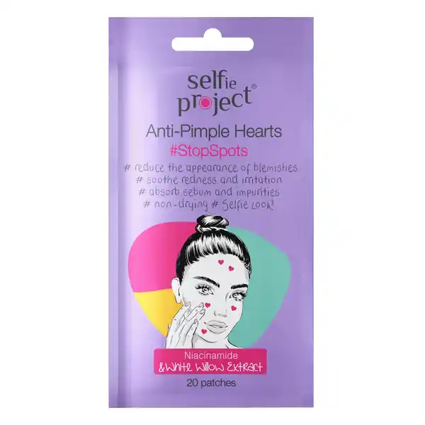 Selfie Project Anti-Pimple Hearts: Цвет: Produktbeschreibung und details Die AntiPimple Hearts StopSpots sind eine effektive Behandlung die das Auftreten von Pickeln reduzieren Durch die Kombination der HydrokolloidTechnologie mit Niacinamide und weien Weidenextrakt frdern sie die Hautregeneration absorbieren Talg und reduzieren Unreinheiten Die Patches gltten die Haut und verleihen einen geebneten Teint Sie beruhigen und verhindern dass an den entzndeten Stellen gekratzt werden kann Schtzen vor Umwelteinflssen und Schmutz Kontaktdaten Maurisse GmbH Brookstieg   Stapelfeld selfieprojectde Anwendung und Gebrauch Klebe die Patches auf die gereinigten sowie trockenen Stellen auf der Haut an denen sich die Pickel befinden Lasse die Patches ca  Stunden einwirken danach einfach abziehen und im Abfall entsorgen Keine Sorge sie lassen sich ganz ohne Schmerzen abziehen Die Patches knnen sowohl tagsber als auch ber Nacht verwendet werden Die Patches in Herzform sind das perfekte Accessoire zu Deinem MakeUp Look Gebrauch Aufbewahrung und Verwendung Aufbewahrungs und Verwendungsbedingungen Bei Raumtemperaturen aufbewahren Inhaltsstoffe Croscarmellose EthyleneVA Copolymer Xanthan Gum Polyisobutene Isopropyl Palmitate Niacinamide Propylene Glycol Salix Alba Willow Bark Extract
https://www.rossmann.de/de/pflege-und-duft-selfie-project-anti-pimple-hearts/p/5902853048329