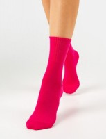 Носки выкупаем по 5 пар: Цвет: Спортивные подростковые носки. Яркая модель, связанная из натурального гребенного хлопка, очень комфортная, мягкая и подходит для повседневной носки. Носки связаны в ярких, сочных цветах, что делает их незаменимым аксессуаром в гардеробе. Благодаря широкой спортивной резинке, модель плотно сидит на ноге, не сползая вниз. Данные носки - находка для весенне-летнего периода, которую можно сочетать с разными стилями в одежде.
: 69% хб, 22% па, 9% эл
: Красная ветка
: гладь однотонная
: детск
: 67.1
: 77
Производитель: Красная ветка
Пол: девочка
Полотно: гладь однотонная
Возраст: детск
РАЗМЕР: 20-22; 22-24
ЦВЕТ: розовый
СОСТАВ: 69% хб, 22% па, 9% эл
Рaзмер 20-22: 67.10
Рaзмер 22-24: 77