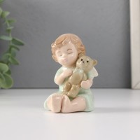 Сувенир керамика "Малышка-ангел с мягким медвежонком" 5,5х5х8,5 см: 