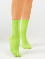 Носки выкупаем по 5 пар: Цвет: Спортивные подростковые носки. Яркая модель, связанная из натурального гребенного хлопка, очень комфортная, мягкая и подходит для повседневной носки. Носки связаны в ярких, сочных цветах, что делает их незаменимым аксессуаром в гардеробе. Благодаря широкой спортивной резинке, модель плотно сидит на ноге, не сползая вниз. Данные носки - находка для весенне-летнего периода, которую можно сочетать с разными стилями в одежде.
: 69% хб, 22% па, 9% эл
: Красная ветка
: гладь однотонная
: детск
: 67.1
: 77
Производитель: Красная ветка
Пол: девочка
Полотно: гладь однотонная
Возраст: детск
РАЗМЕР: 20-22; 22-24
ЦВЕТ: салатовый
СОСТАВ: 69% хб, 22% па, 9% эл
Рaзмер 20-22: 67.10
Рaзмер 22-24: 77