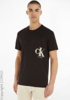 джинсы Кельвин Кляйн Футболка-рубашка с распылителем: Цвет: TShirt von Calvin Klein Jeans Aus reiner Baumwolle Lssiger Schnitt Calvin Klein Jeans Logodruck auf linker Bauchhhe Optimal kombinierbar Obermaterial  Baumwolle NGr
Artikelfarbe: schwarz
Marke: Calvin Klein Jeans
Sortiment: He. T-Shirts
: Normalgren
https://corso.de/c67888332-4220-shirt-ck-spray-tee.html