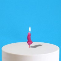 Свеча в торт 18+, розовая , 2 х 4,5 см: 