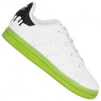 adidas Originals Stan Smith Lifystyle Elastic Kids Sneakers GZ3965: Цвет: https://www.sportspar.com/adidas-originals-stan-smith-lifystyle-elastic-kids-sneakers-gz3965
Brand: adidas Stan Smith collection Upper: synthetic (min. 50% recycled) Inner material: synthetic, textile Sole: rubber Brand logo on the sole, heel and tongue OrthoLite® - antibacterial insole that wicks away moisture Low cut, leg ends below the ankle stabilized and extended heel area padded entry reinforced heel area classic adidas stripes on the side flexible, light sole with high cushioning properties pleasant wearing comfort NEW, in box &amp; original packaging