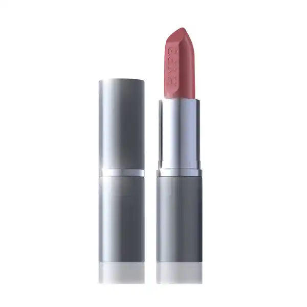 HYPOAllergenic Rich Mat Lipstick 03 Classy Chic: Цвет: Produktbeschreibung und details quotCremige Textur und mattes Finish  der HYPOAllergenic Rich Mat Lipstick berzeugt mit seiner intensiven Farbabdeckung und angenehmen Tragekomfort Dank der modernen Formulierung verluft die Farbe nicht ber die Lippenkonturen hinaus und biete somit langanhaltendes perfektes Lippen Makeup Das Produkt wurde unter der Aufsicht von Dermatologen getestet Eignet sich fr Personen mit sensibler und zu Allergien neigender Hautquot Kontaktdaten Bell PPHU Bell PPHU ul Graniczna  G  Jzefw Poland Anwendung und Gebrauch quotDen Lippenstift zuerst auf das Lippenherz auftragen und von dort ausgehend auf den Rest der Lippen verteilen quot Gebrauch Aufbewahrung und Verwendung Aufbewahrungs und Verwendungsbedingungen quotkhl und trocken lagernquot Inhaltsstoffe quotRicinus Communis Castor Seed Oil Ethylhexyl Palmitate Cera Microcristallina Microcrystalline Wax Neopentyl Glycol DicaprylateDicaprate Kaolin Sodium Potassium Aluminum Silicate Polymethylsilsesquioxane VPHexadecene Copolymer Candelilla Cera Euphorbia Cerifera Candelilla Wax Aluminum Hydroxide Synthetic Wax Glyceryl Caprylate Octyldodecanol Silica BHT Parfum Fragrance may contain  CI  Red  Lake Red  Lake CI  CI  CI  Iron Oxides CI  Titanium Dioxidequot Warnhinweise und wichtige Hinweise Warnhinweise Produkt nur zu ueren Anwendung Nach Gebrauch gut verschlieen Verndert das Produkt das Aussehen den Geruch oder die Konsistenz Anwendung unterbrechen Treten Reizungen aus brechen Sie die Anwendung ab und konsultieren Sie Ihren Arzt
https://www.rossmann.de/de/make-up-hypoallergenic-rich-mat-lipstick-03-classy-chic/p/5902082529439