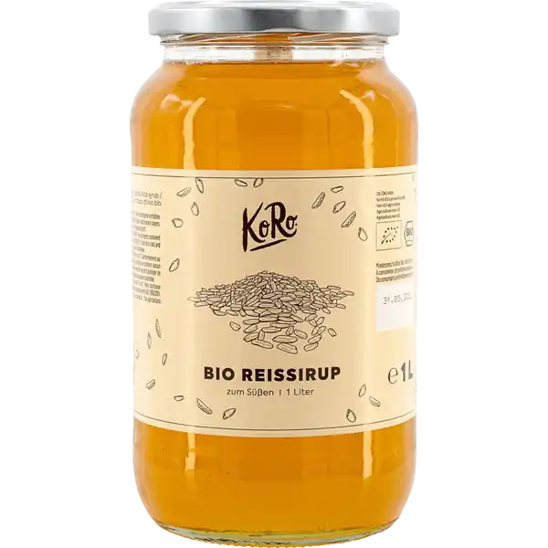 KoRo Bio Reissirup: Цвет: Produktbeschreibung und details Agavendicksaft Kokosbltenzucker und Dattelsirup haben einen neuen Mitbewerber Reissirup Mit seinem leichten Eigengeschmack eignet sich dieser hervorragend zum Backen Sen von Nachspeisen oder auch Getrnken Auch als Honigersatz auf dem Brot oder zum Verfeinern von Salatsoen und Dips ist die Zuckeralternative ein wahres Talent So viel so gut  frei nach diesem Motto bietet KoRo Lieblingslebensmittel in Gropackungen an Das spart nicht nur Verpackungsmaterial und Kosten sondern man hat auch lnger was von innovativen Snacks Superfoods und altbewhrten Koch und Backzutaten Dabei versucht das Berliner Unternehmen stetig seine Produktpalette zu erweitern und dabei so nah wie mglich am Ursprung einzukaufen Aus   BioReismehlAlternatives Sungsmittel zu Zucker frei von jeglichen Zustzen ideal zum Backen geeignet aus biologischer Landwirtschaft Lebensmittelunternehmer Name KoRo Handels GmbH Adresse Hauptstrae   Berlin wwwkorodrogeriede Bio Zertifikat DEKO UrsprungslandHerkunftsort NichtEULandwirtschaft Testurteile Qualittssiegel ampamp Verbandszeichen Rechtlich vorgeschriebene Produktbezeichnung Bio Reissirup Zutaten   Reismehl Wasser aus biologischer Landwirtschaft Kann Spuren von GLUTEN enthalten Nhrwerte Durchschnittliche Nhrwertangaben pro  ml Energie  kj   kcal Fett  g davon  gesttigte Fettsuren  g Kohlenhydrate  g davon  Zucker  g Eiwei  g Salz  g Gebrauch Aufbewahrung und Verwendung Aufbewahrungs und Verwendungsbedingungen Bei Raumtemperatur und vor Licht geschtzt lagern
https://www.rossmann.de/de/lebensmittel-koro-bio-reissirup/p/4260654788464