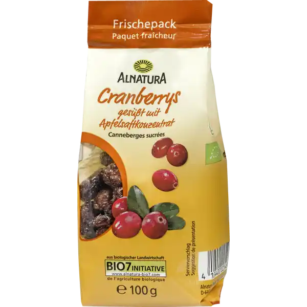 Alnatura Bio Cranberrys: Цвет: Produktbeschreibung und details Die tiefroten Cranberrys sind enge Verwandte der Preiselbeeren ihre Heimat liegt in Nordamerika Getrocknet und mit Apfelsaftkonzentrat gest schmecken sie pur genascht sowie als Zutat in Msli Gebck oder Obstsalat Mit ihrem fruchtigherben Aroma knnen sie aber auch herzhafte Gerichte verfeinern Die Zutaten fr die Alnatura Cranberrys stammen aus BioLandbau BioQualitt getrocknete Frchte gest mit Apfelsaftkonzentrat fruchtigherber Geschmack pur zum Naschen als Zutat in Msli Gebck oder Obstsalat und zum Verfeinern von herzhaften Gerichten Lebensmittelunternehmer Name Alnatura GmbH Adresse Darmstdter Str   Bickenbach wwwalnaturade Bio Zertifikat ATBIO UrsprungslandHerkunftsort NichtEULandwirtschaft Testurteile Qualittssiegel ampamp Verbandszeichen Rechtlich vorgeschriebene Produktbezeichnung Bio Cranberrys getrocknet mit Apfelsaftkonzentrat gest gelt Zutaten Cranberrys  Apfelsaftkonzentrat  Sonnenblumenl  aus biologischer Landwirtschaft Kann Spuren von ERDNUSS  MANDEL und NSSEN enthalten Nhrwerte Durchschnittliche Nhrwertangaben pro  g Energie  kj   kcal Fett  g davon  gesttigte Fettsuren  g  einfach ungesttigte Fettsuren  g  mehrfach ungesttigte Fettsuren  g Kohlenhydrate  g davon  Zucker  g Ballaststoffe  g Eiwei  g Salz amplt  g Gebrauch Aufbewahrung und Verwendung Aufbewahrungs und Verwendungsbedingungen Bitte trocken lagern und vor Wrme schtzen Warnhinweise und wichtige Hinweise Warnhinweise Unter Schutzatmosphre verpackt Geschmack Aussehen und Nhrwerte dieses hochwertigen BioProduktes unterliegen naturgegebenen Schwankungen
https://www.rossmann.de/de/lebensmittel-alnatura-bio-cranberrys/p/4104420025486