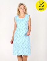 Сорочка: Цвет: Производитель: ТМ Лотос
Пол: ЖЕНСКИЙ
Полотно: кулирная гладь
Состав: хлопок 100%
Возраст: взросл
Женская сорочка из хлопкового трикотажного полотна с нежным рисунком, горловина оригинальной формы украшена тонкой полоской кружева.
Пол: Женщина
701.25 руб. - 60 ассорти