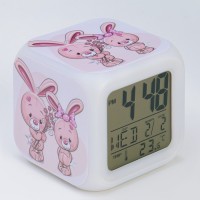 Часы - будильник электронные детские "Зайка" настольные, с подсветкой, 8 х 8 см, ААА 7533414: 
